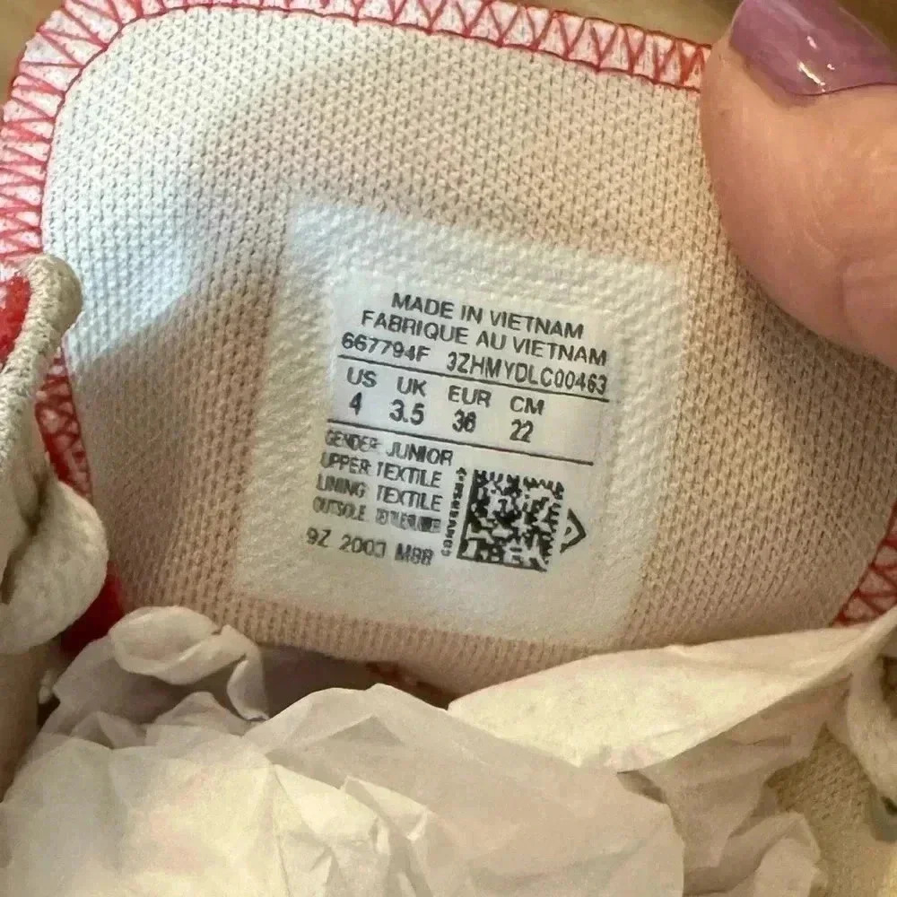 Converse Youth Kid’s Unisex American Flag High Top Sneakers - Size 4 like new - Picture 10 of 16